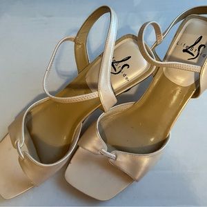 Lifestride open toed shoe size 7 1/2.